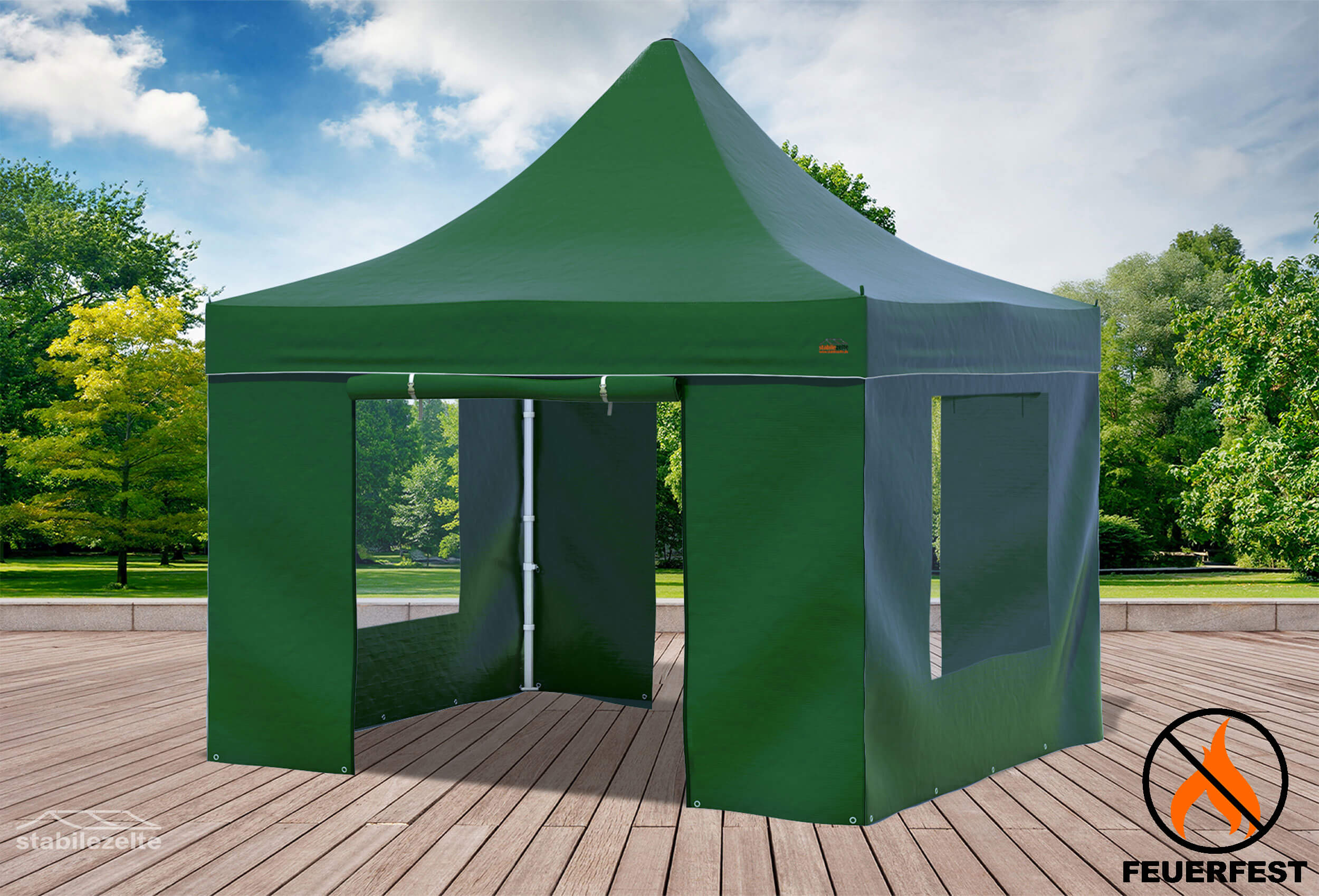 Grüner Faltpavillon mit Fenster und Türen 3 x 3m in einem Park